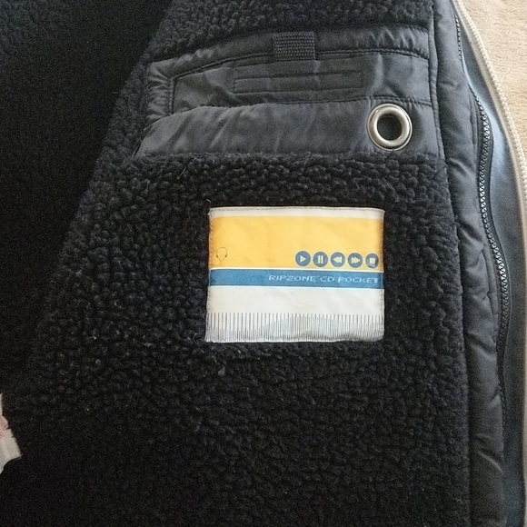 3-in-1 snow jacket - Picture 7 of 8